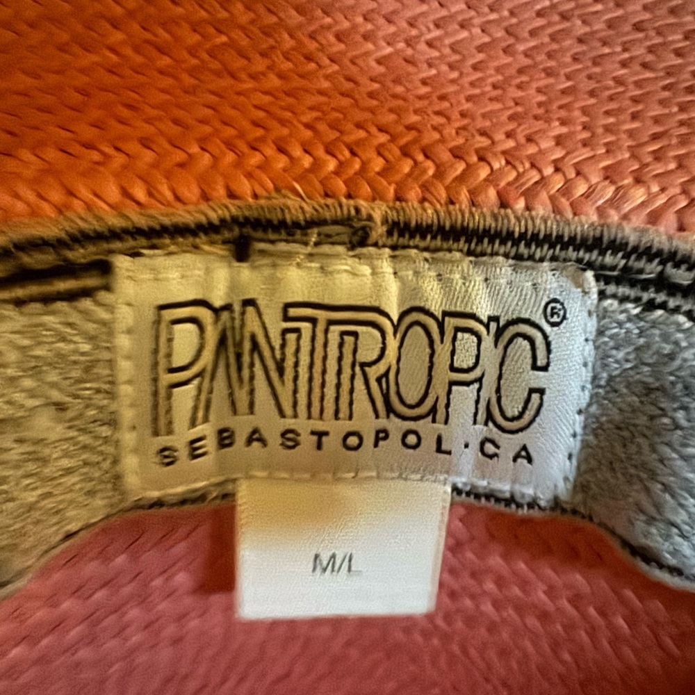 Rose-colored cowboy hat - Picture 3 of 3